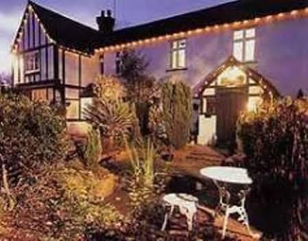 Hotel The Tudor 3*