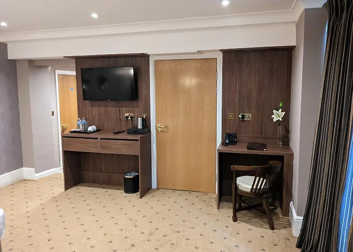 The Tudor Hotel